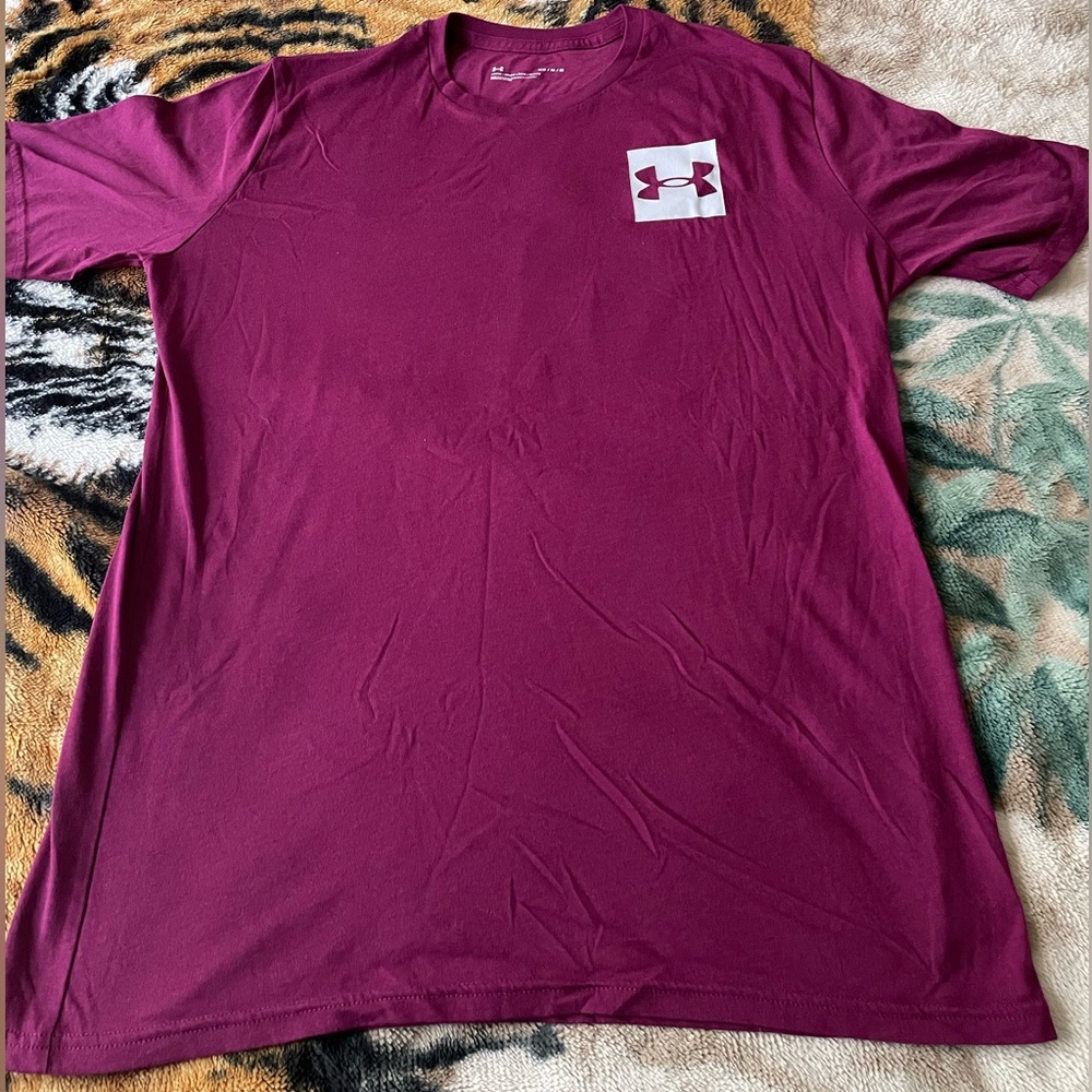 Under Armour Box Faded T-shirt!